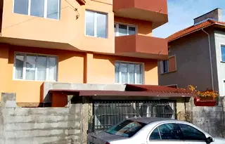 Къща в Монтана, Идеален център