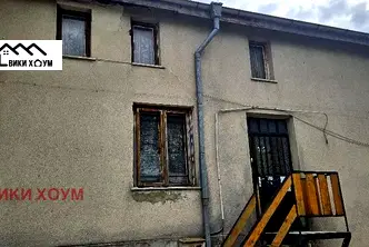 Къща във Варна, Колхозен пазар