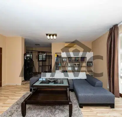 Photo 2 — House in Plovdiv, Komatevo