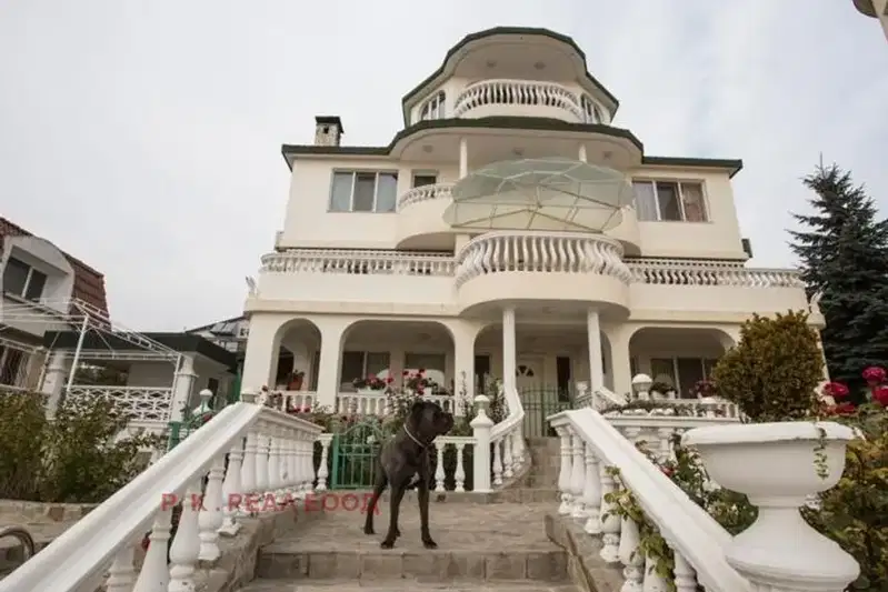House in Varna, Dolna Traka