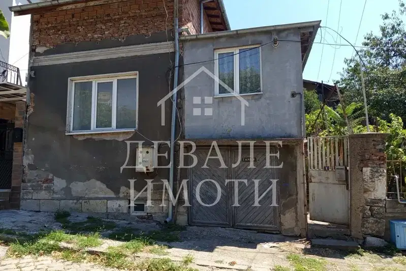 House in Ruse, Shirok Centyr