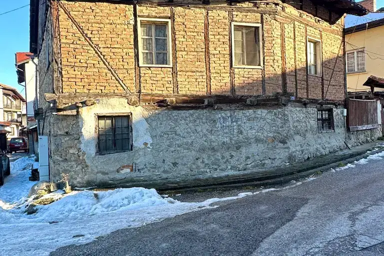 Къща в Благоевград, Банско