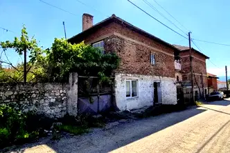Къща в Благоевград, Сандански