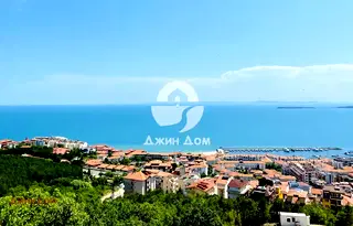 Къща в Бургас, Свети Влас
