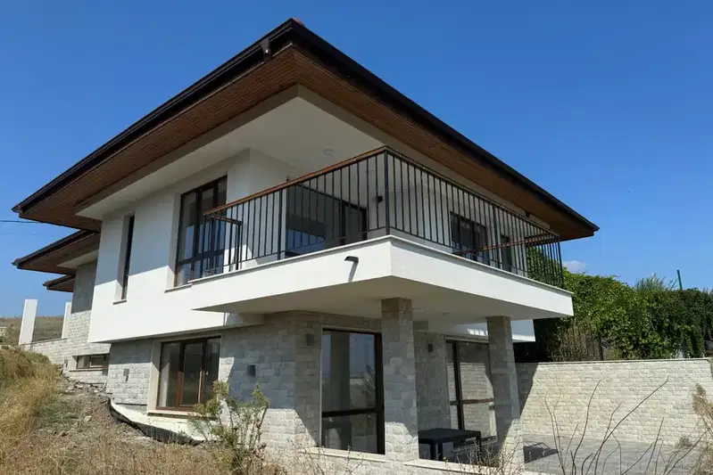 House in Oblast Burgas, Lyka