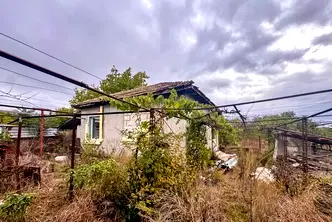 Къща в Бургас, с. Загорци