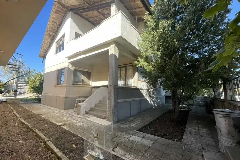 House in Oblast Dobrich, Kavarna