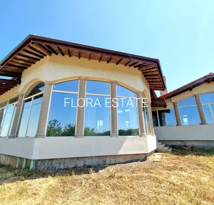 Photo 3 — House in Oblast Dobrich, Branishte