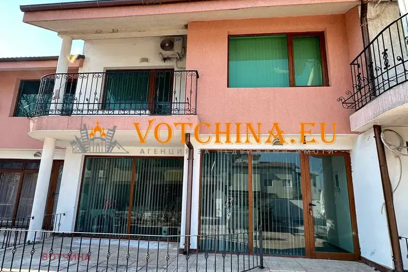 House in Dobrich, Kranevo