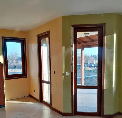 Photo 4 — House in Oblast Dobrich, Slaveevo