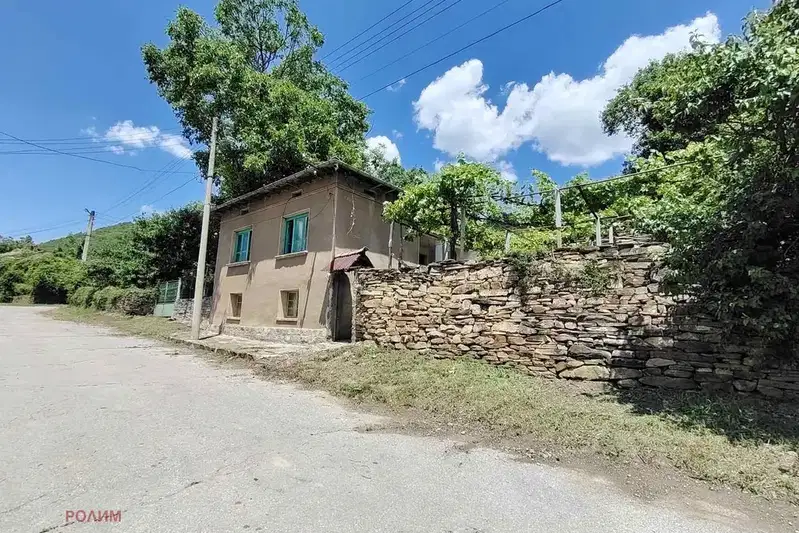 House in Oblast Gabrovo, Damyanovo