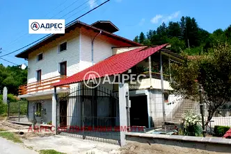 Къща в Габрово, с. Енчовци