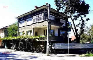 Къща в Габрово, с. Петко Славейков