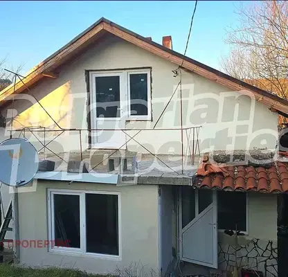 Photo 2 — House in Oblast Kyustendil, Dupnica