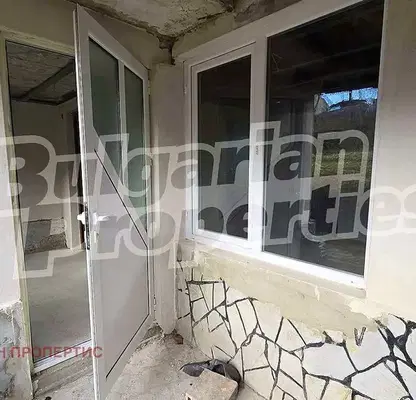 Photo 5 — House in Oblast Kyustendil, Dupnica