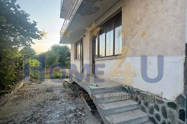 House in Oblast Kyustendil, Krainici