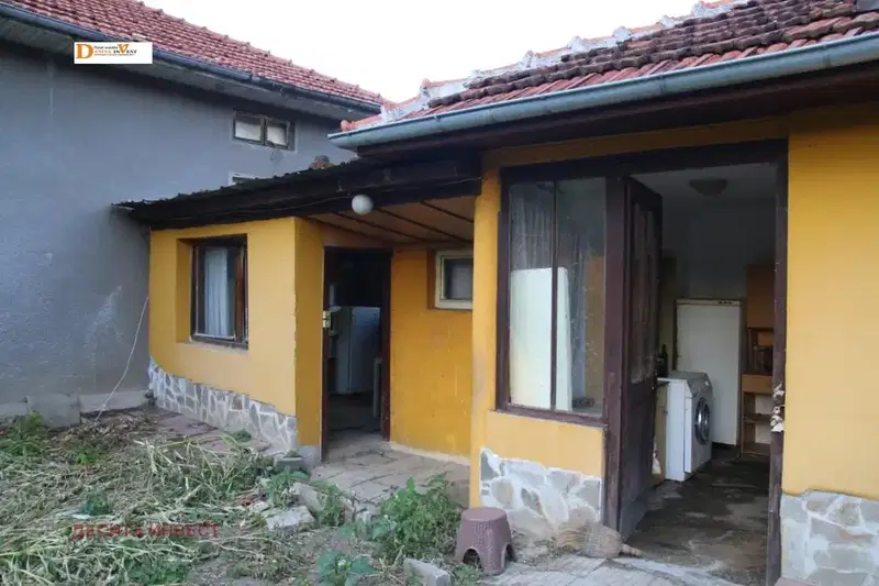 House in Lovech, Beli Osym