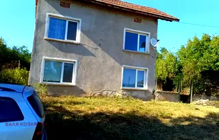 Къща в Ловеч, с. Орешене