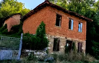 Къща в Ловеч, с. Румянцево