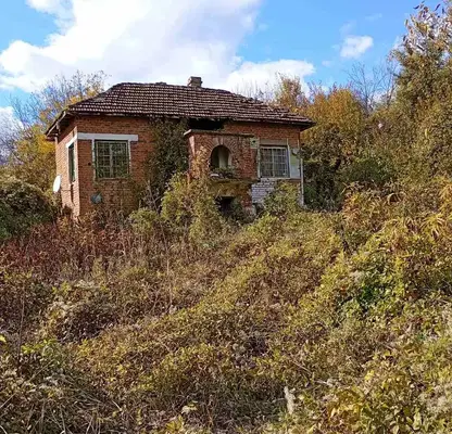 Снимка 3 — Къща в Монтана, с. Охрид