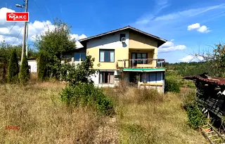 Къща в Перник, с. Долна Секирна