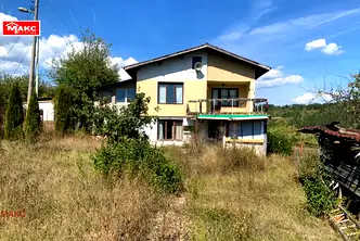 Къща в Перник, с. Долна Секирна