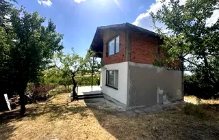 Къща в Перник, с. Радуй