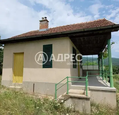 Photo 2 — House in Oblast Plovdiv, Kalofer