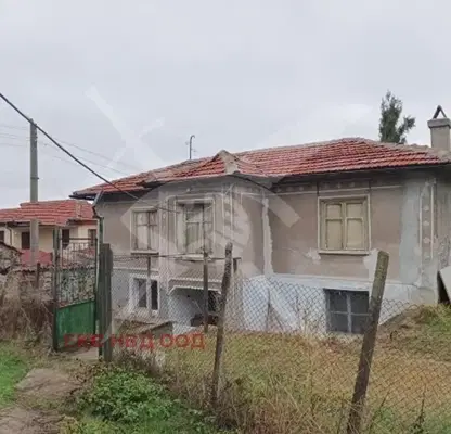 Снимка 4 — Къща в Пловдив, с. Брягово