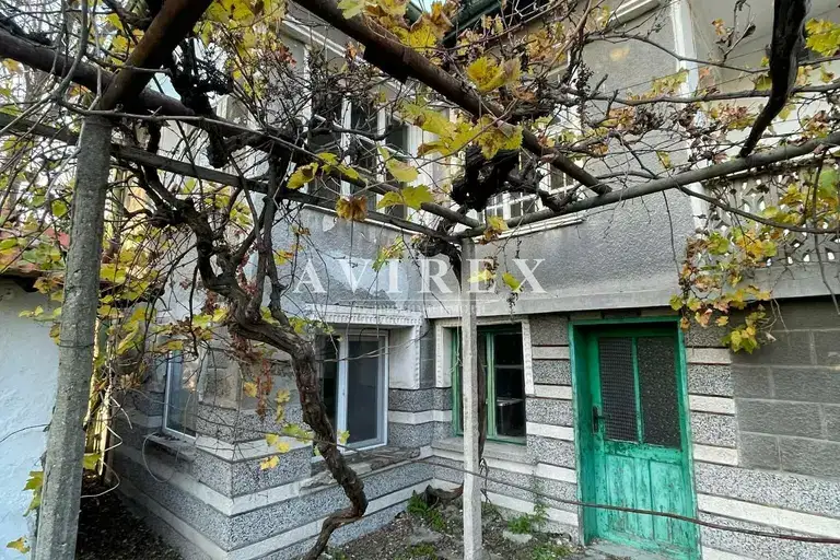 Къща в Пловдив, с. Бяла река