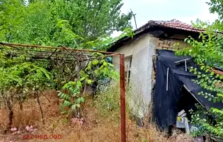 Къща в Пловдив, с. Черноземен