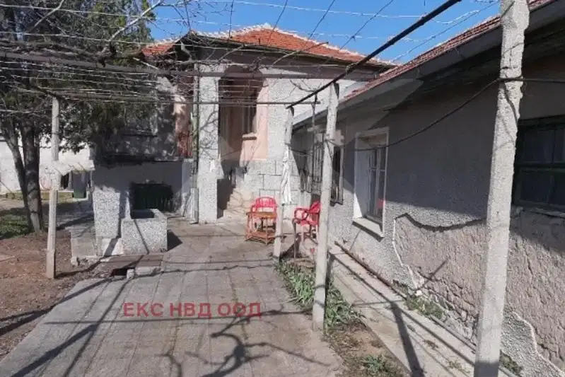 House in Oblast Plovdiv, Cheshnegirovo