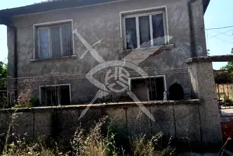 Къща в Пловдив, с. Дълбок извор