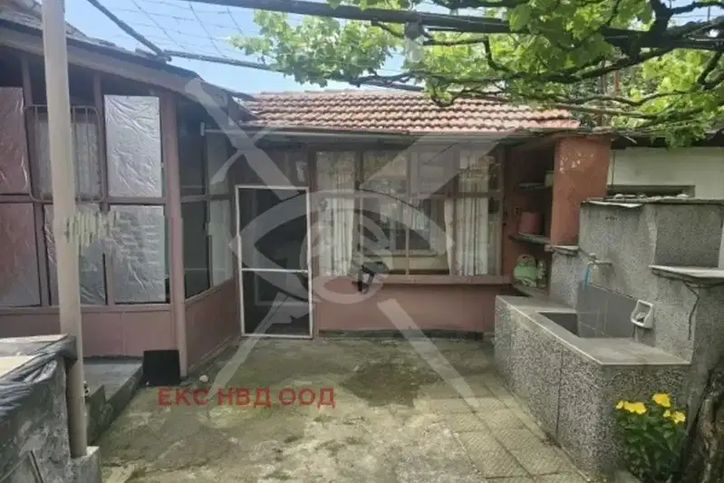 Къща в Пловдив, с. Трилистник
