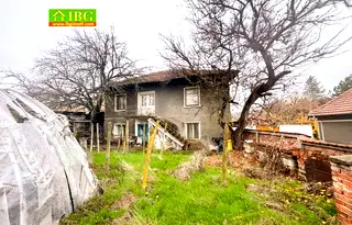 Къща в Русе, с. Червен