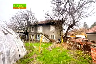 Къща в Русе, с. Червен