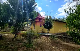 Къща в Русе, с. Червена вода