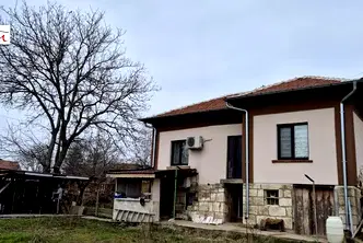 Къща в Русе, с. Червена вода