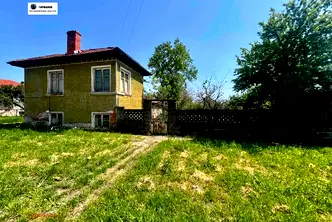 Къща в Русе, с. Сандрово