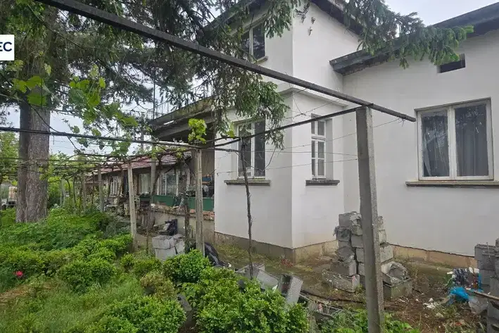 House in Oblast Shumen, Dibich