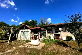 Къща в Шумен, с. Ивански