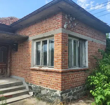 Снимка 5 — Къща с двор 2,5 дка в с. Загорци, област Сливен
