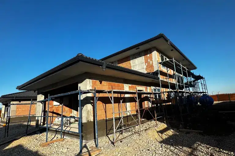 House in област София, Bojurishte