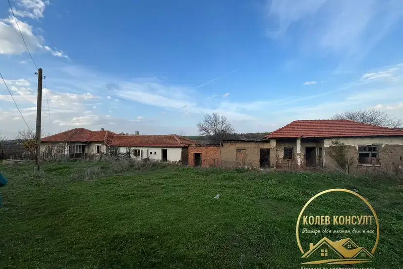 Къща в Стара Загора, с. Помощник