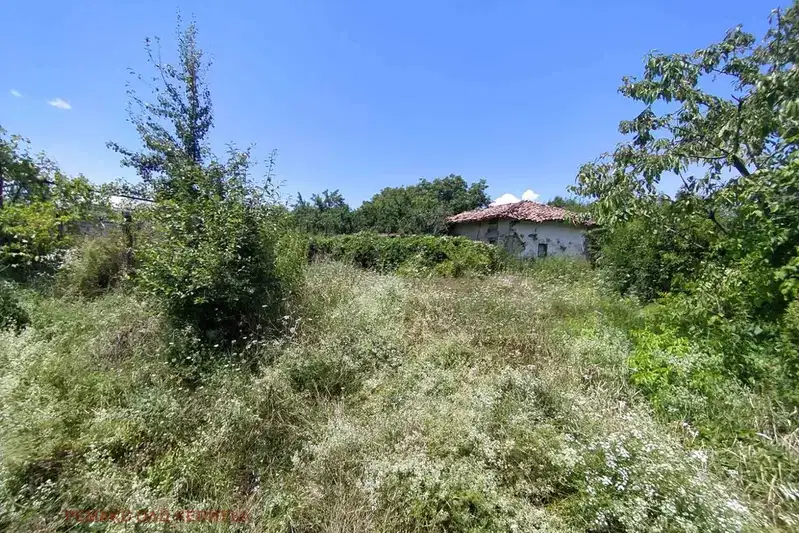 House in Tyrgovishte, s. Maloets