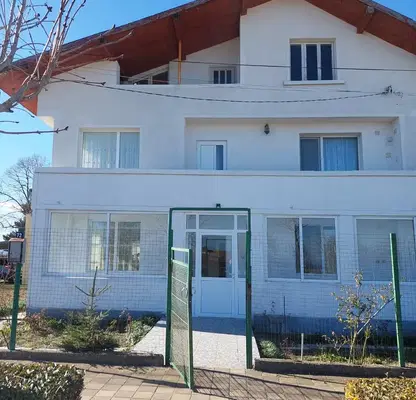 Photo 2 — Three-storey house with garage in Byala, Varna region