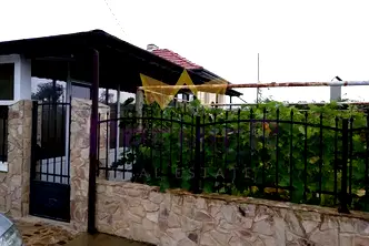 Къща във Варна, с. Бенковски