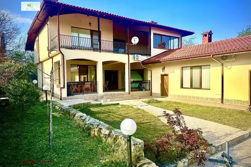 House in Varna, Bolyarci