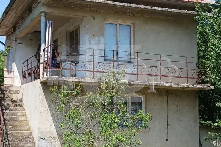 House in Oblast Varna, Nenovo