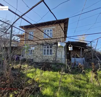 Снимка 2 — Къща във Варна, с. Николаевка